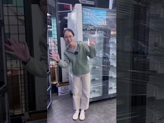 Une nouvelle machine à fleurs fraîches.