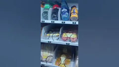 Vendeuse de saucisses avec graphiques personnalisés pour la marque #vendingmachine #sausage #germany