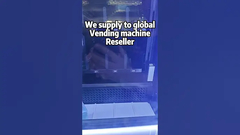 Un distributeur automatique en Allemagne avec ascenseur de vérification d'âge par micron smart vending.