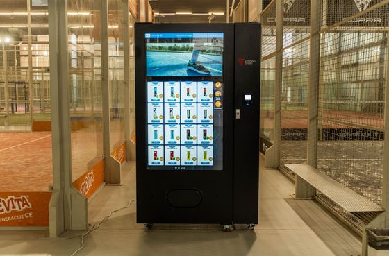 110V/220V-240V distributeur de collations avec système de refroidissement 3-20C et haute capacité