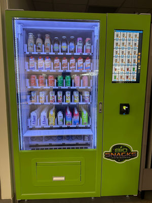 21.5 pouces écran tactile Zoo Vending Machine pour un service rapide et 270-540 pcs de capacité