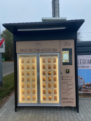 Machine de vente de boulangerie en plein air avec écran tactile de 22 pouces et 42 casiers